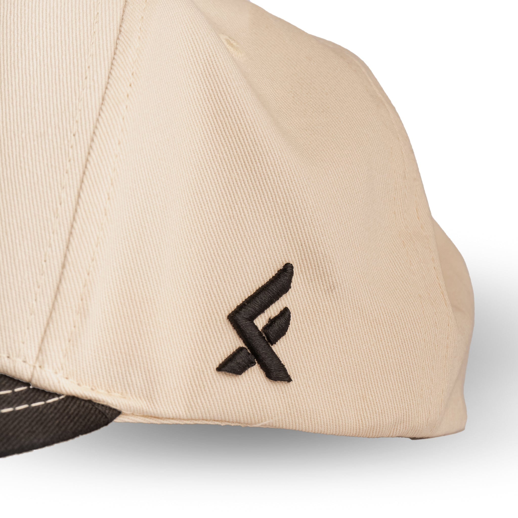 Play Free Signature - Black