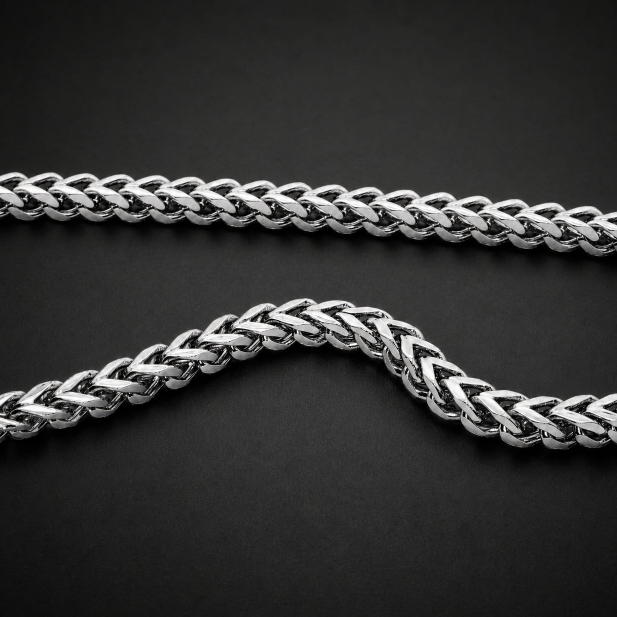 closeup of 3mm franco chain