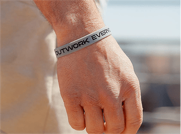 Outwork Everyone Wristband