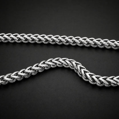 closeup of 3mm franco chain